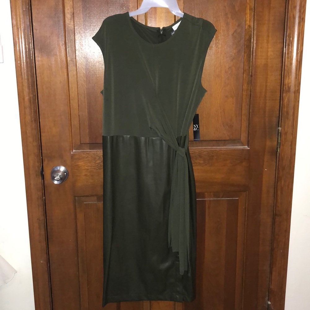 Green dress brand new